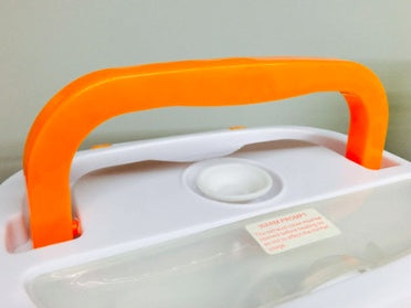 Electric lunch box food grade plastic 110v 220v plug in lunch box